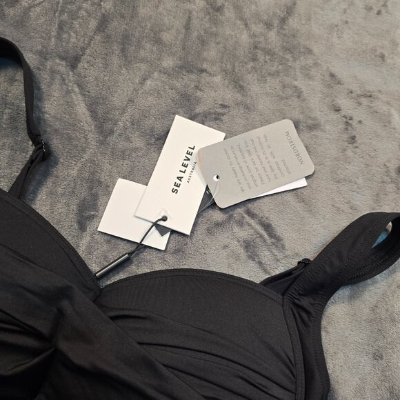 Sea Level Black Twist Front One Piece Swimsuit Women’s 8 Sustainable NWT - Picture 11 of 15